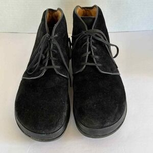 Vintage Terra Plana Suede Chukka Style Boots Women's Size 7.5 (US)‎